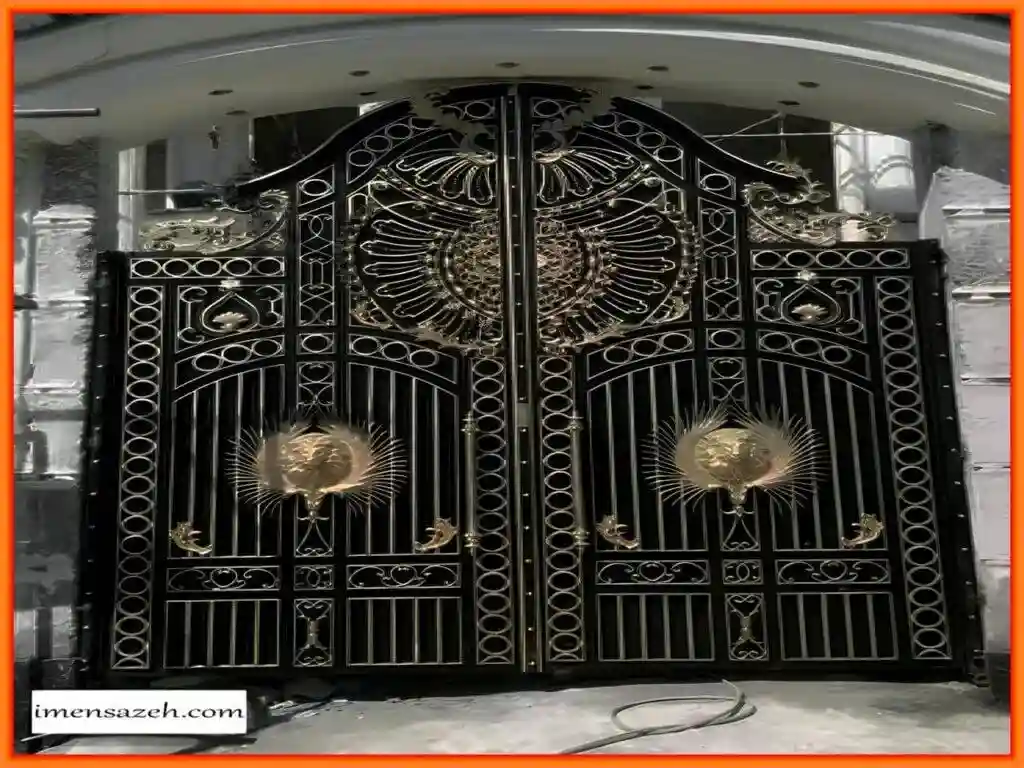 مدل درب حیاط ساده و شیک دو لنگه مدل درب حیاط ساده و شیک دو لنگه