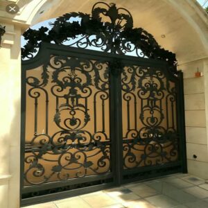 درب حیاط فرفورژه لوکس