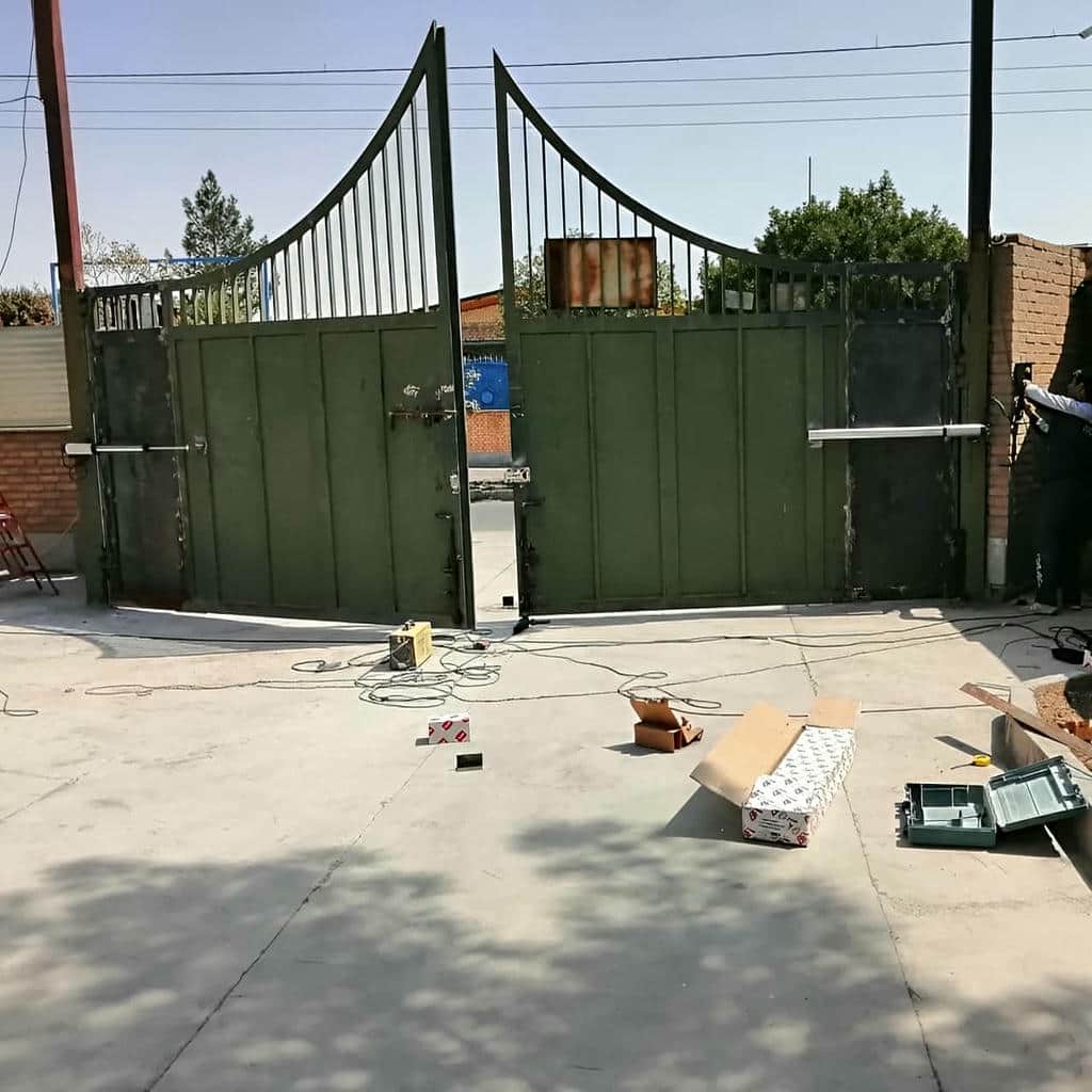 قیمت جک درب پارکینگ موتور قدرتمند در ایرانشهر