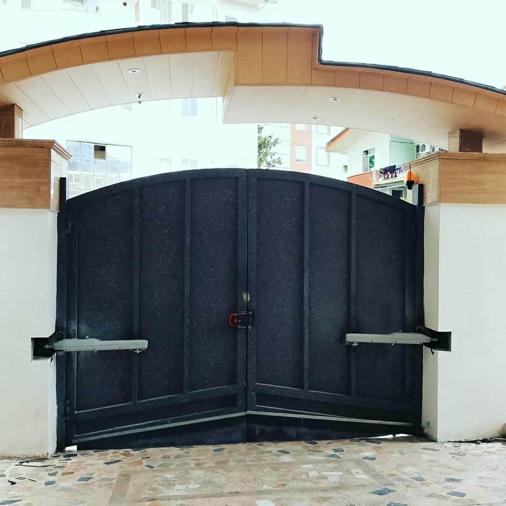 جک درب پارکینگ در کاشان