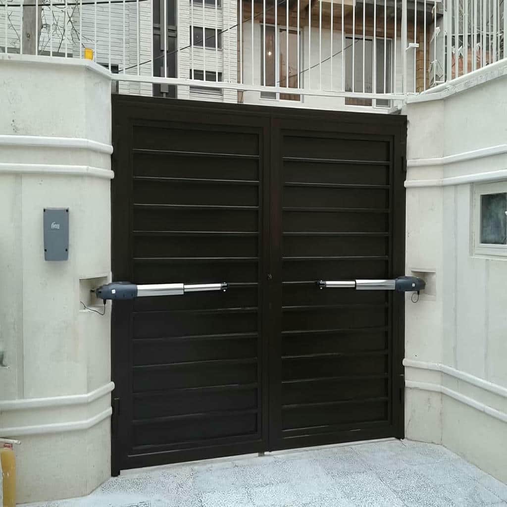جک درب پارکینگ در نیشابور