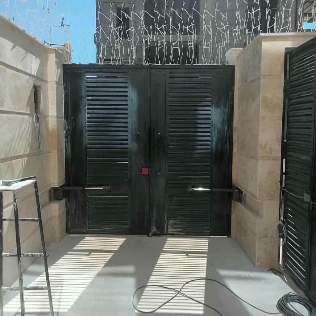 نصب جک درب پارکینگ کنترل هوشمند در چالوس