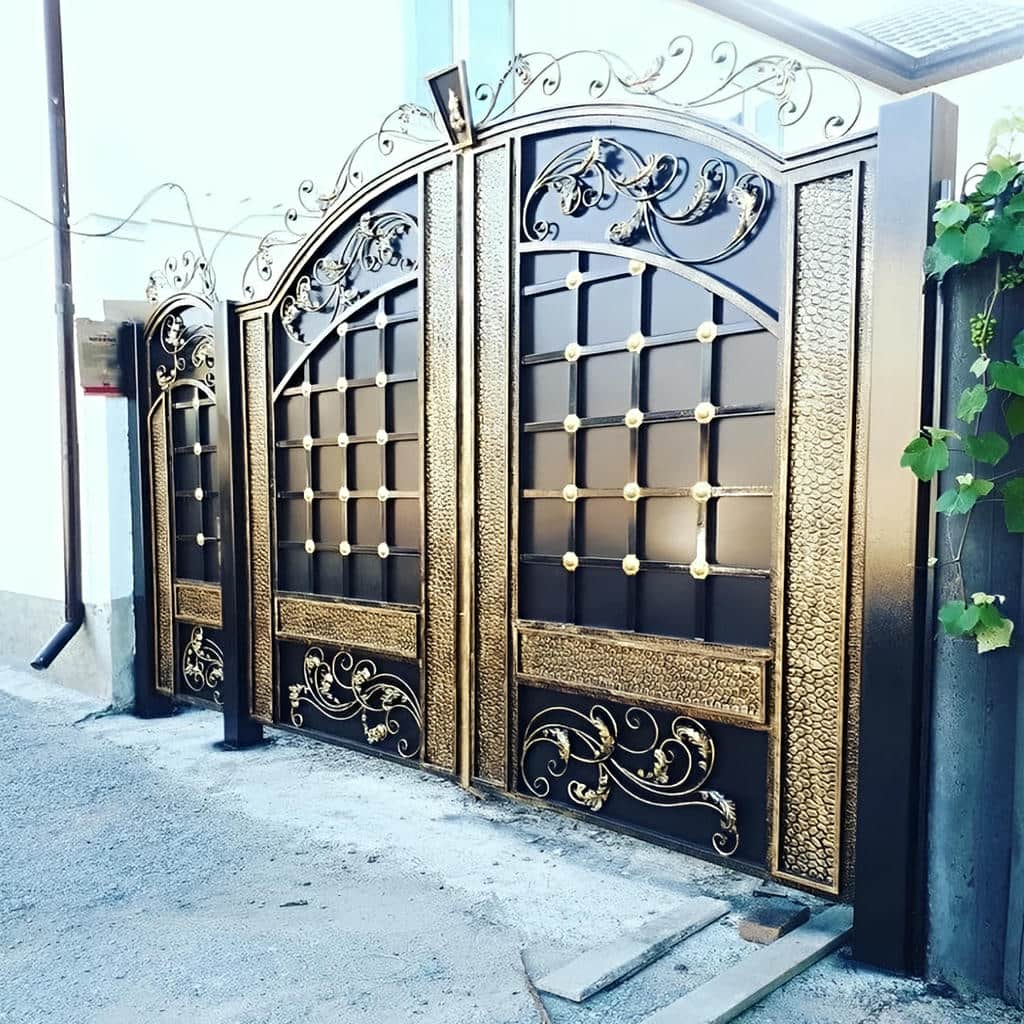 فروش درب حیاط فرفورژه فلزی قفل ایمن در بجنورد