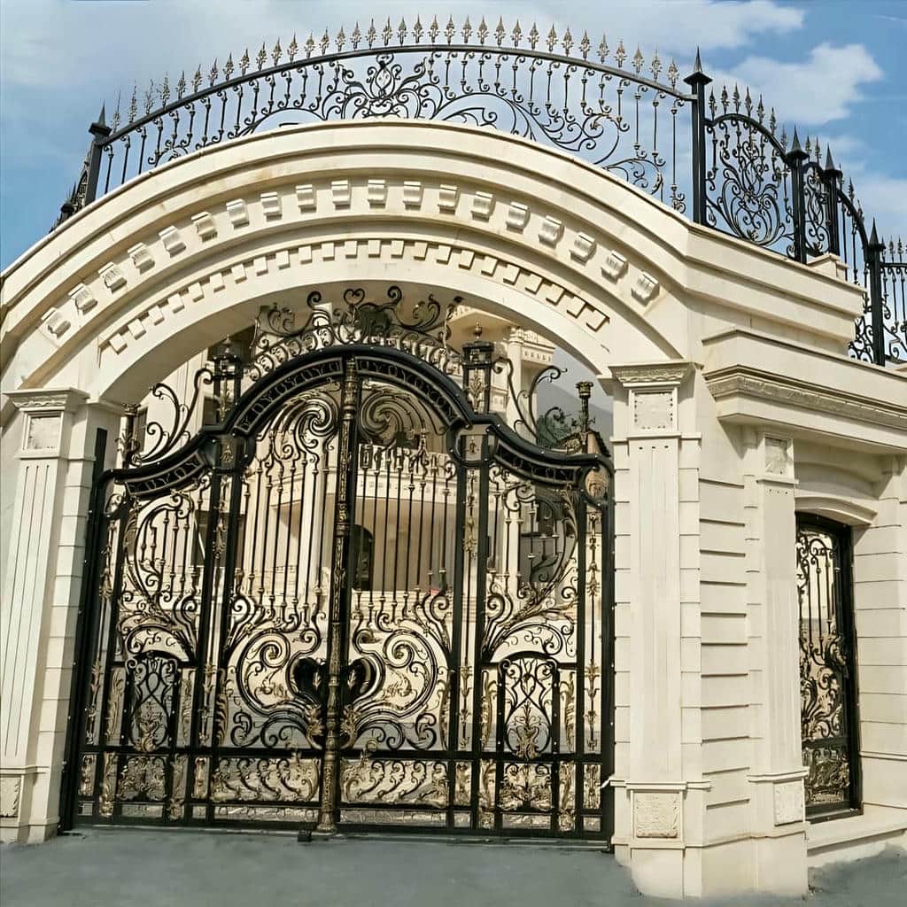 نصب درب حیاط فرفورژه فلزی پروفیل تقویت شده در پردیس