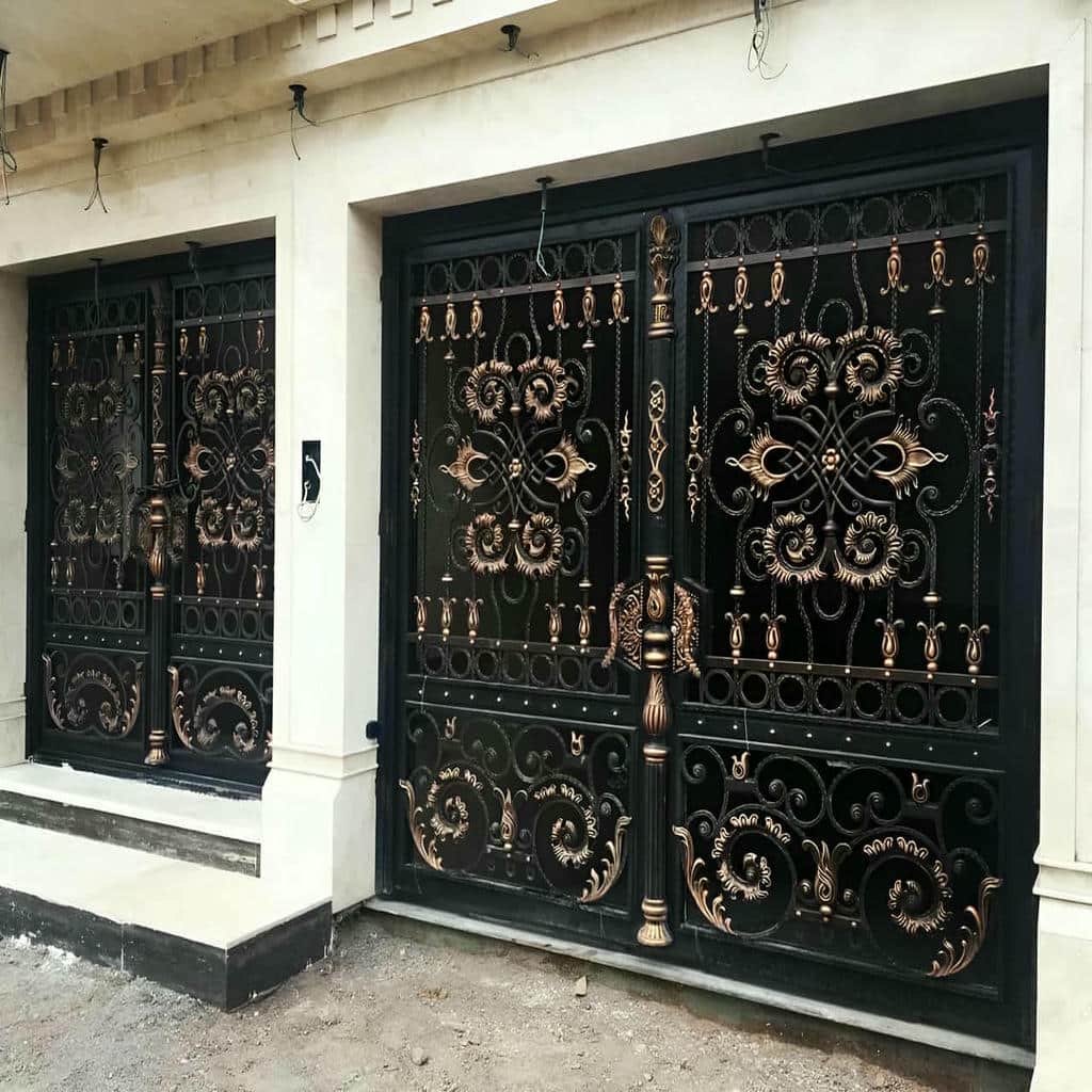 درب حیاط فرفورژه فلزی در پردیس