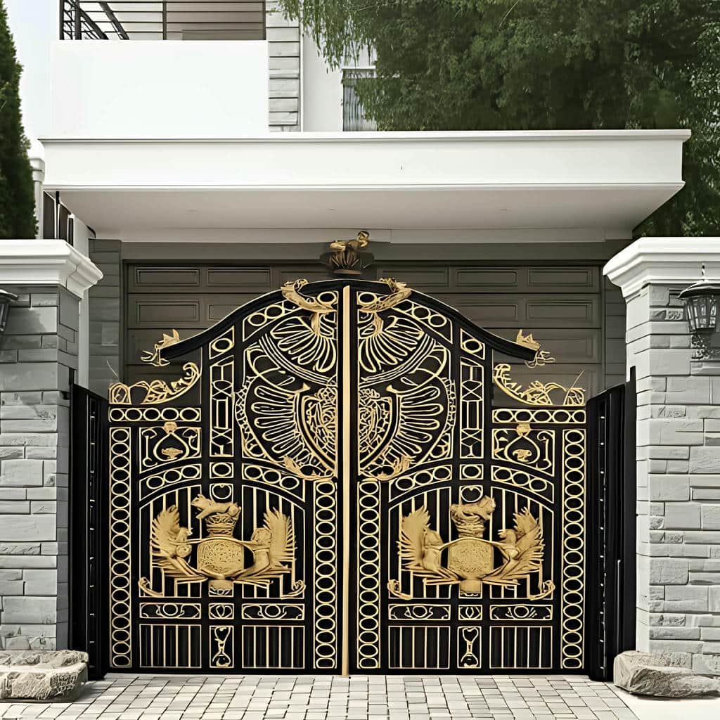 فروش درب حیاط فرفورژه فلزی تراز شده در ساری