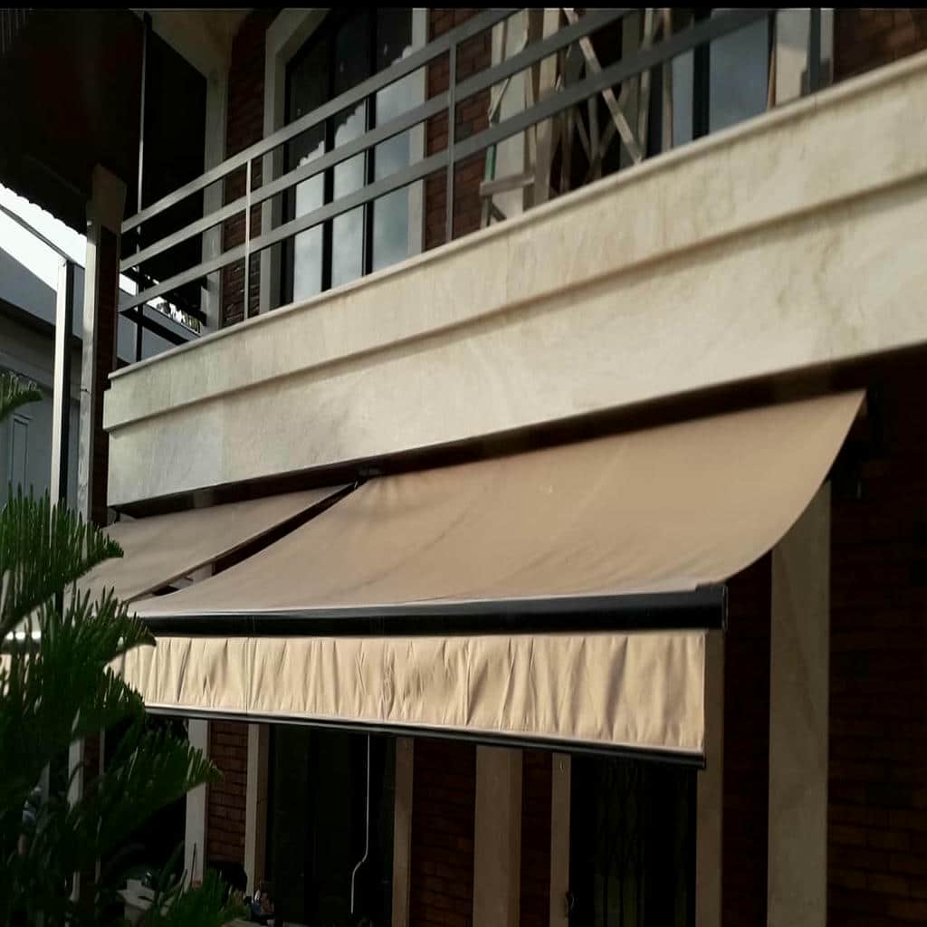 سایبان برقی در تبریز