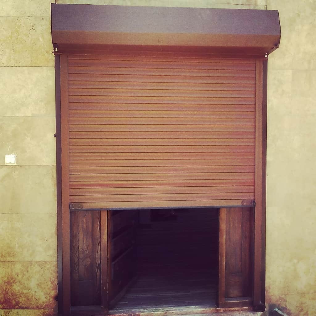 نصب کرکره برقی رنگ خنثی در محمودآباد