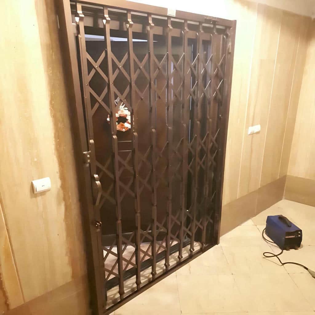 خرید درب آکاردئونی یراق مقاوم در رفسنجان