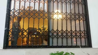 درب آکاردئونی در اراک