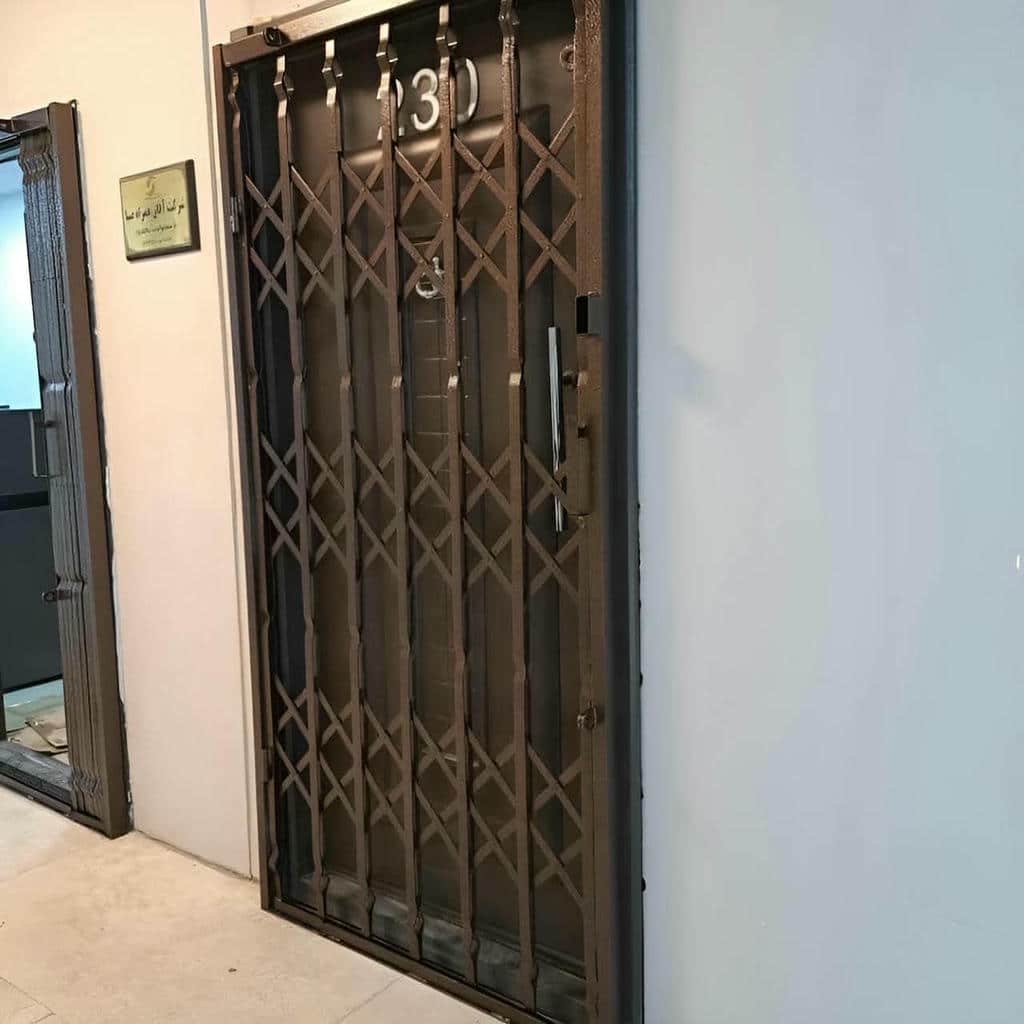 خرید درب آکاردئونی کاربری مسکونی در یاسوج