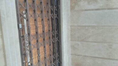 درب آکاردئونی در سمنان