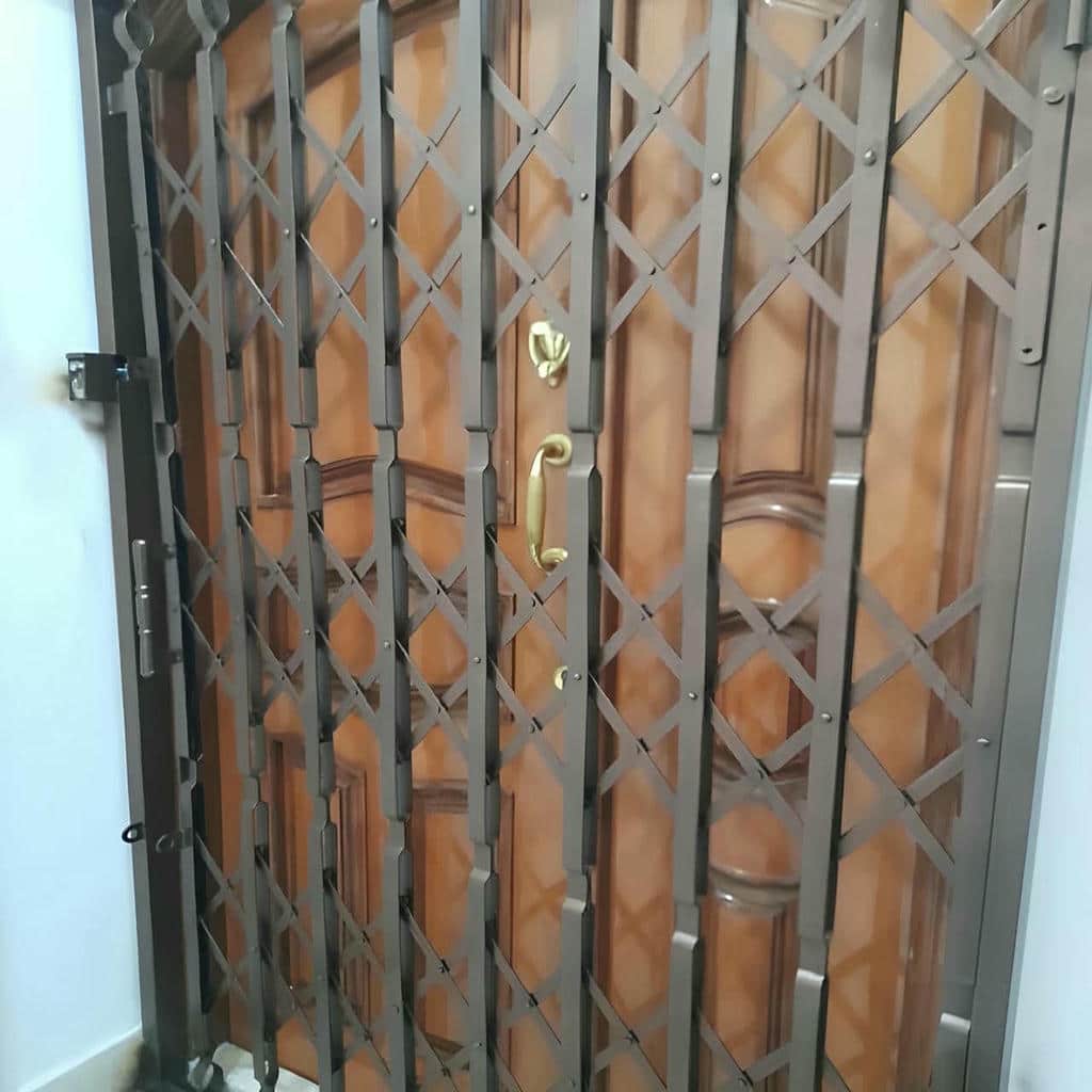 خرید درب آکاردئونی طرح مدرن در اهواز