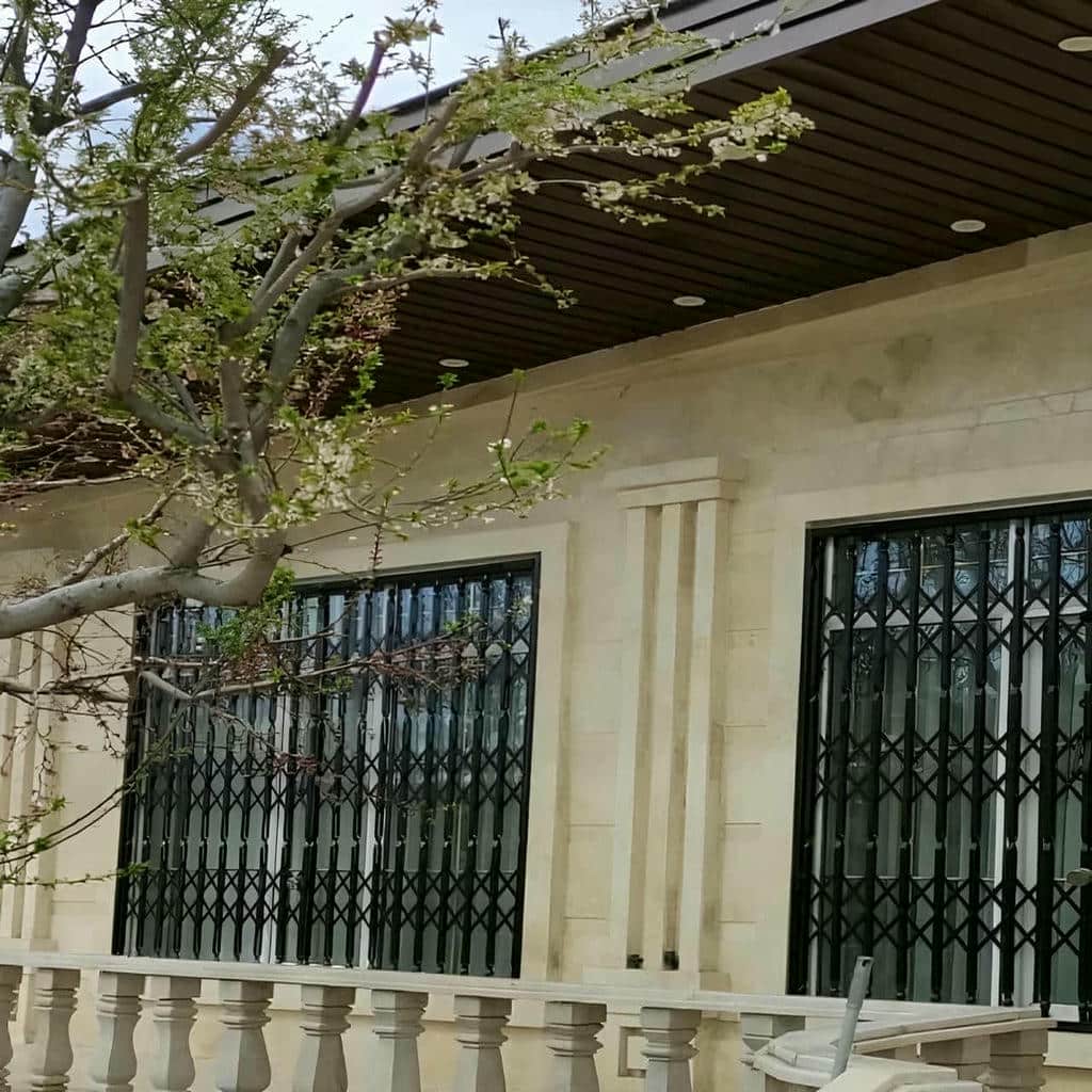 نصب درب آکاردئونی اجرای سریع در گرگان