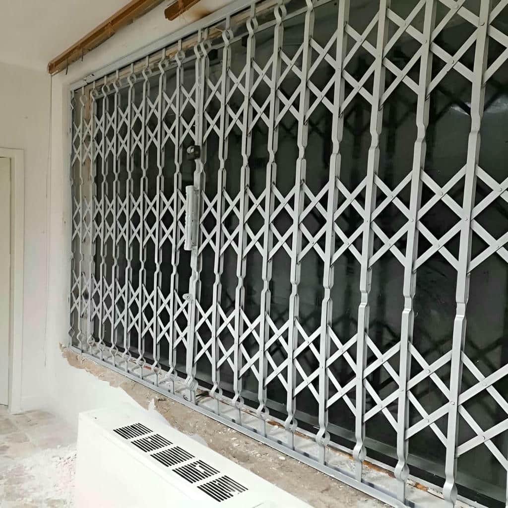 درب آکاردئونی در کردان
