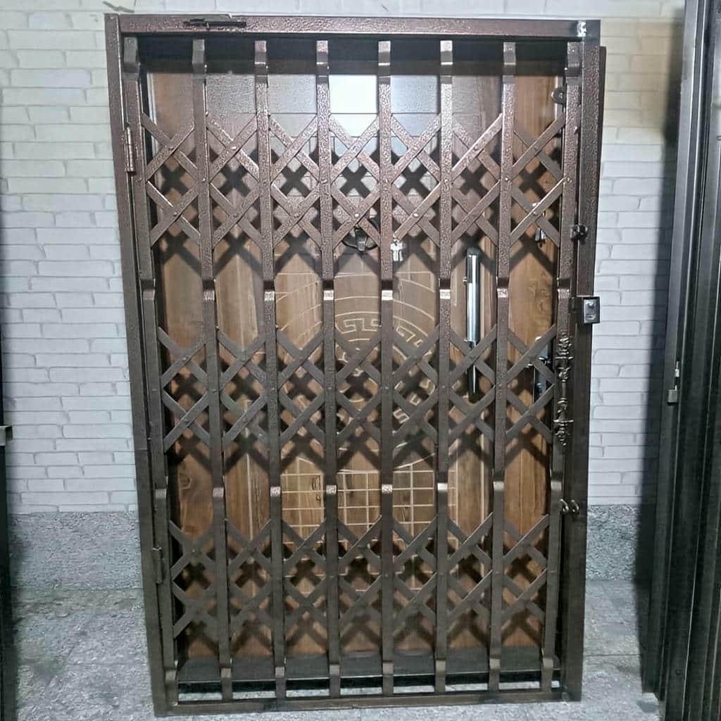کارخانه درب آکاردئونی ساخت سفارشی در اراک