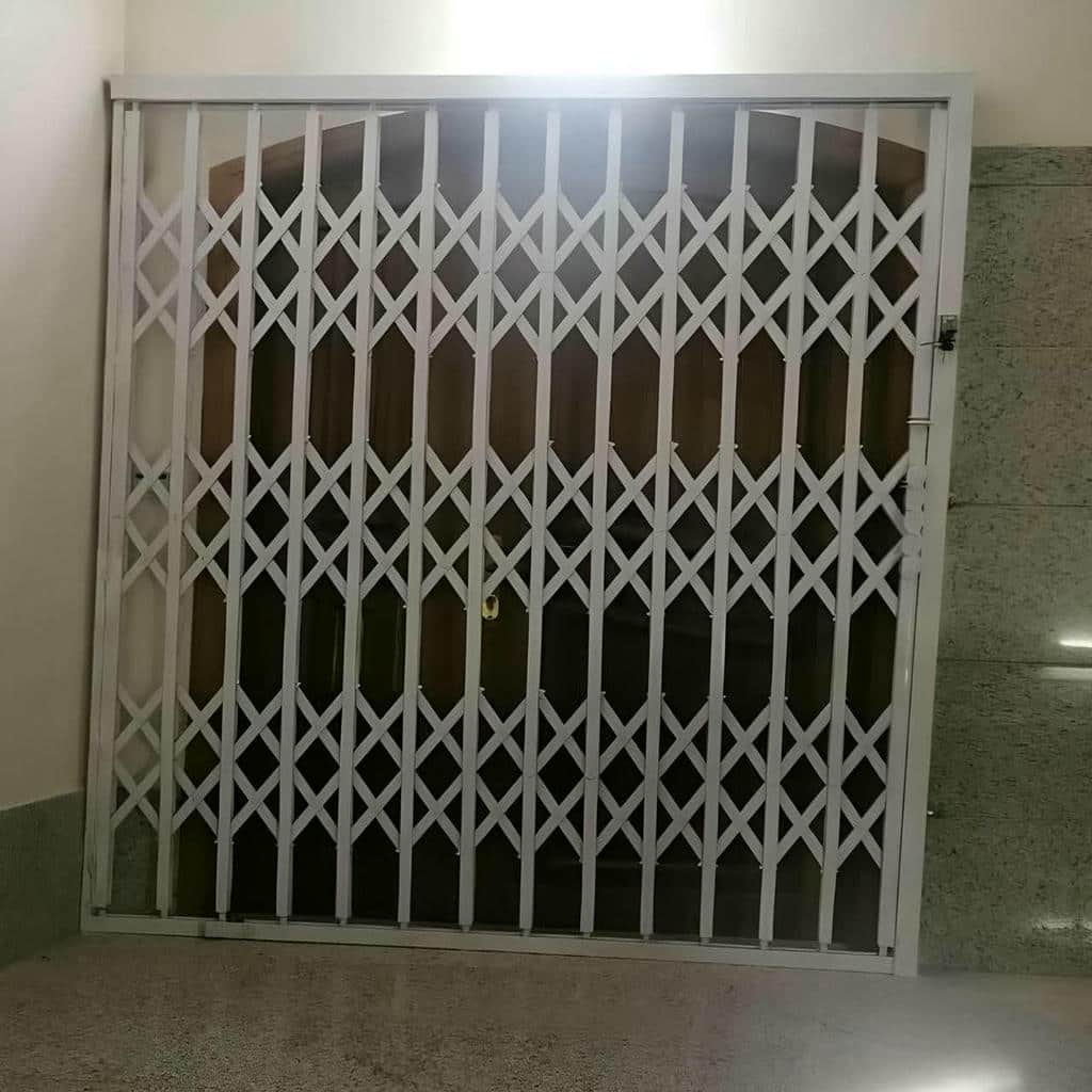 خرید درب آکاردئونی یراق استاندارد در تهران