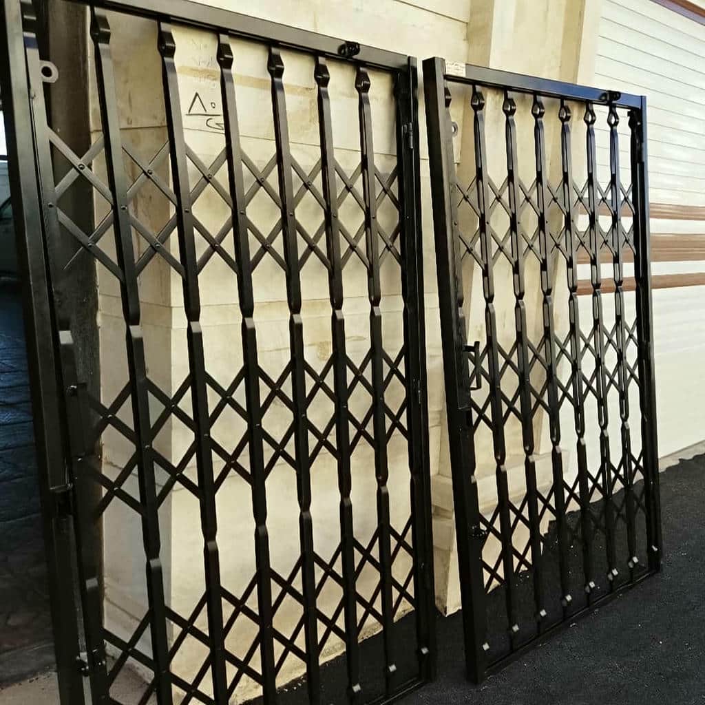 خرید درب آکاردئونی یراق استاندارد در چابهار