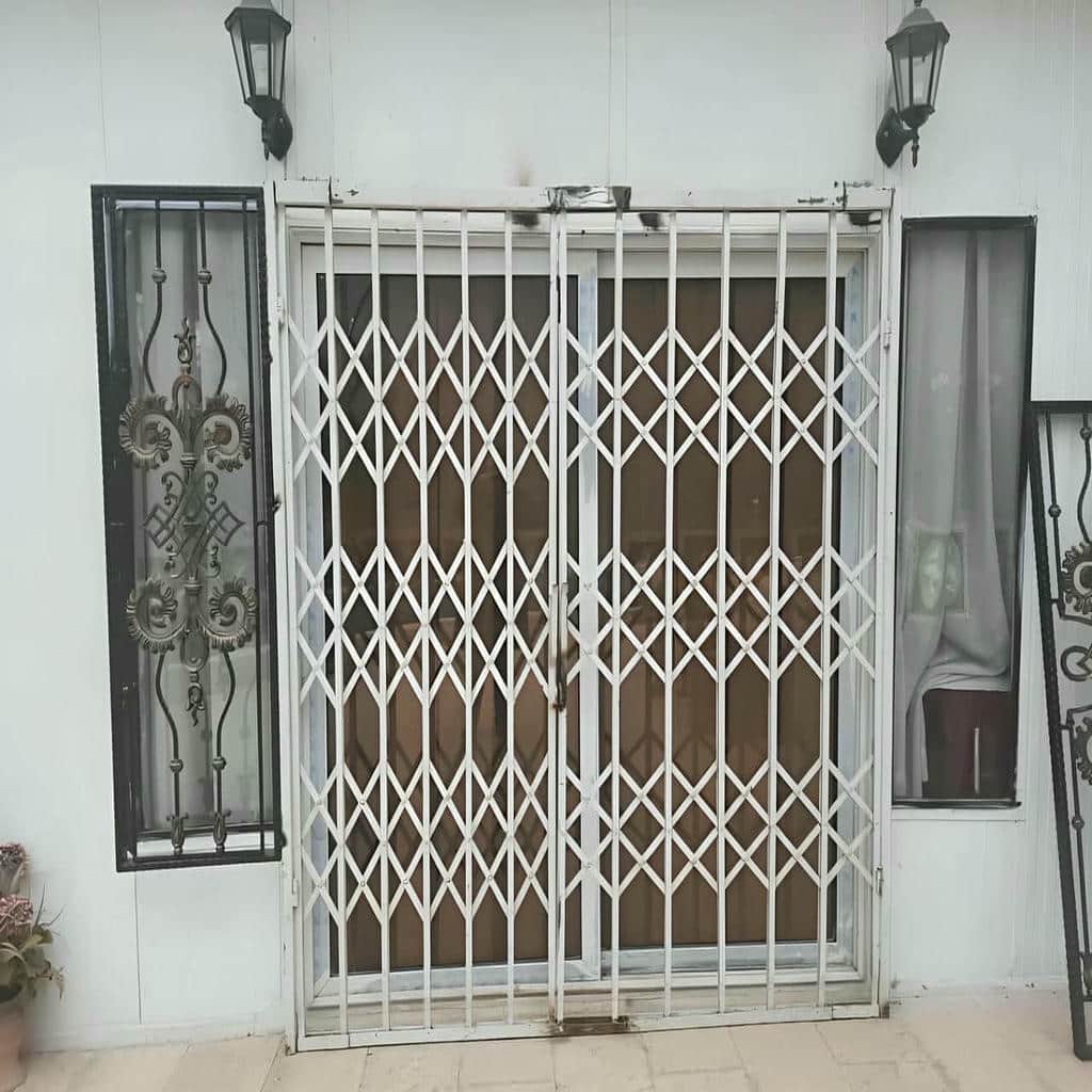 کارخانه درب آکاردئونی طرح سفارشی در بندر بوشهر