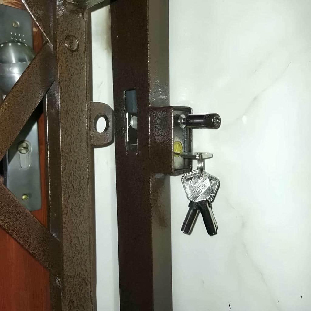 قیمت درب آکاردئونی پوشش هماهنگ در یزد