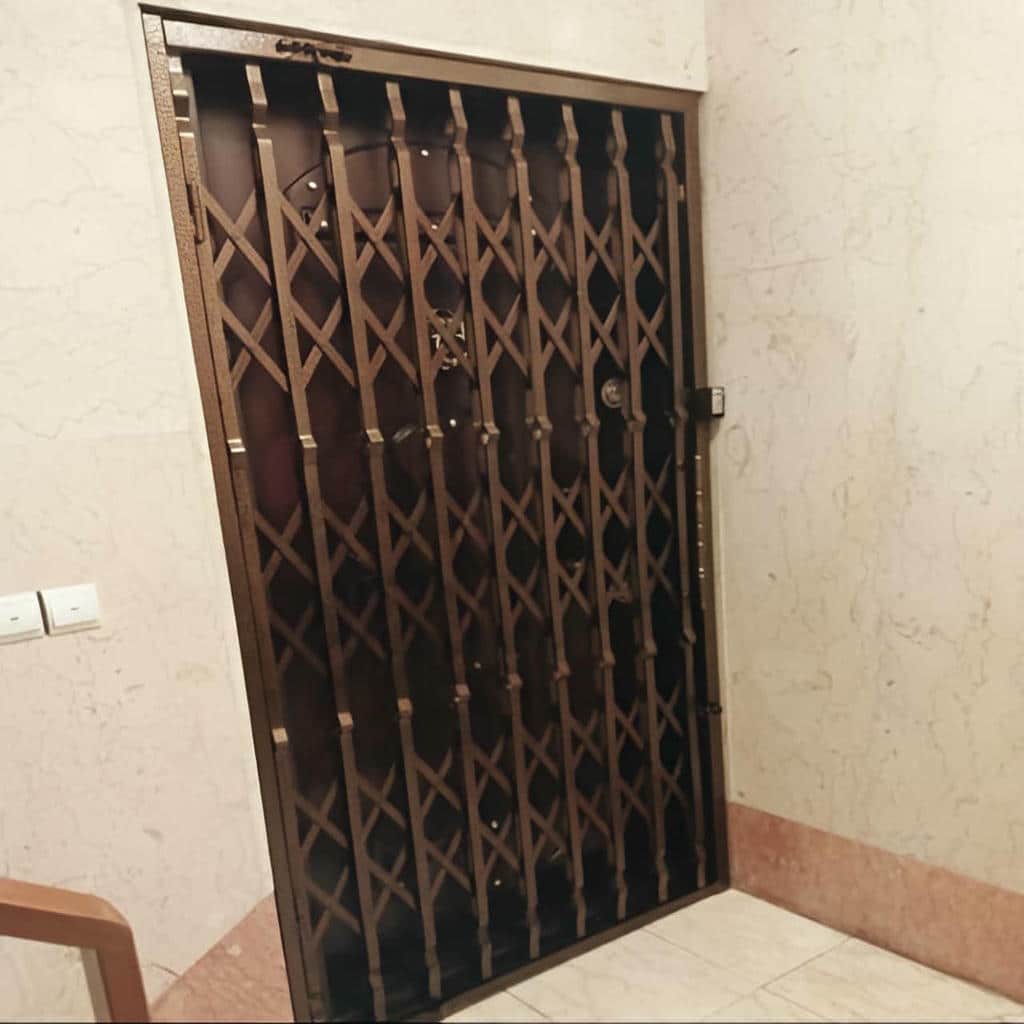 نصب درب آکاردئونی سیستم روان در عظیمیه کرج