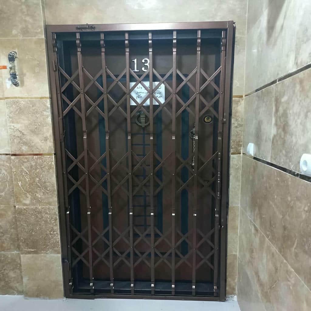 درب آکاردئونی در پرند