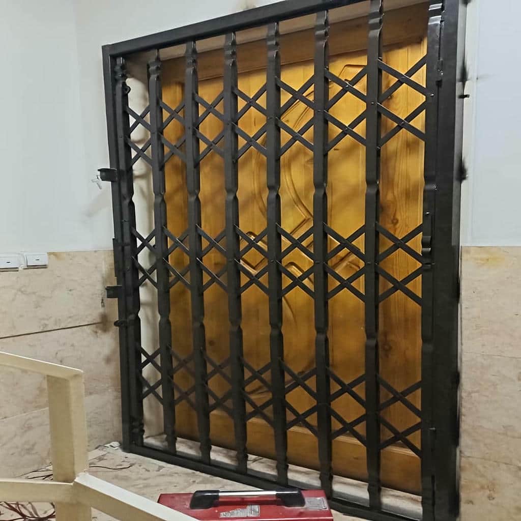 خرید درب آکاردئونی طرح ساده در سنندج