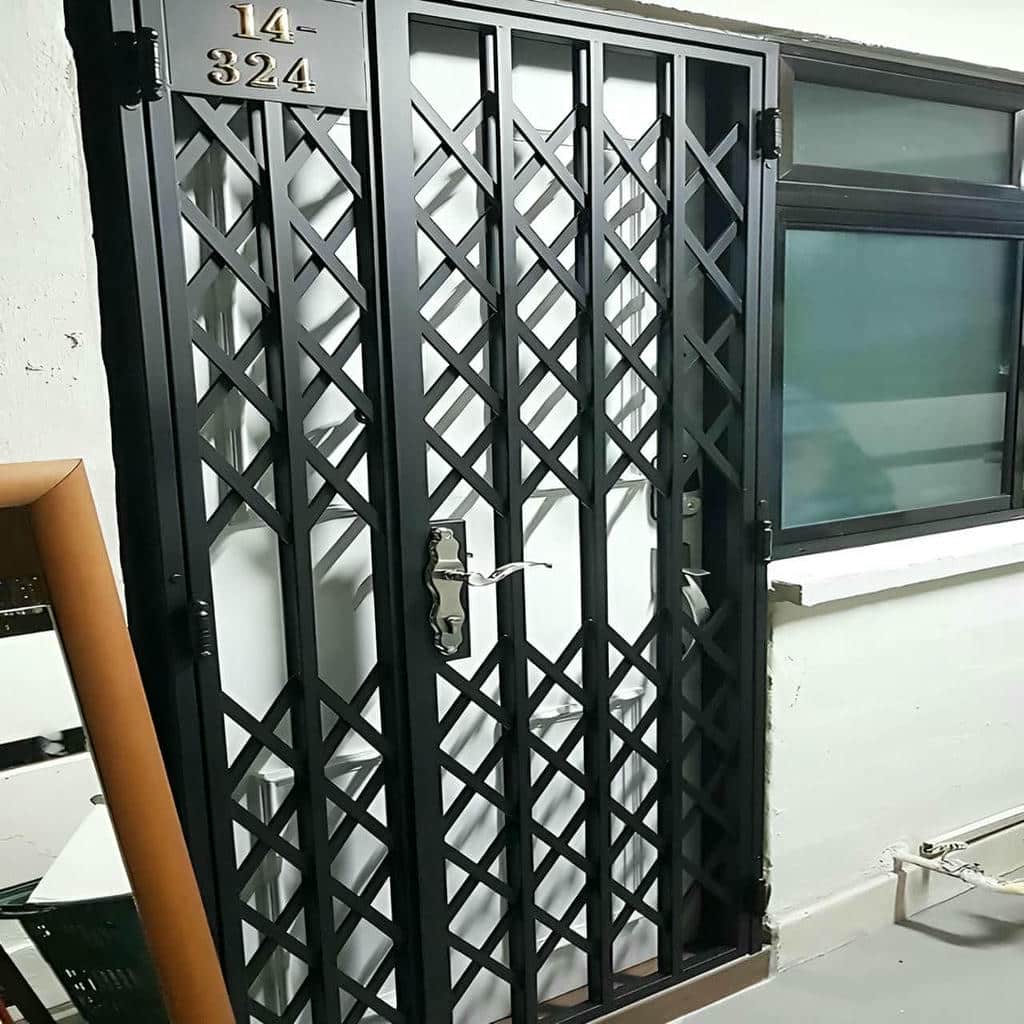 نصب درب آکاردئونی اجرای دقیق در چالوس