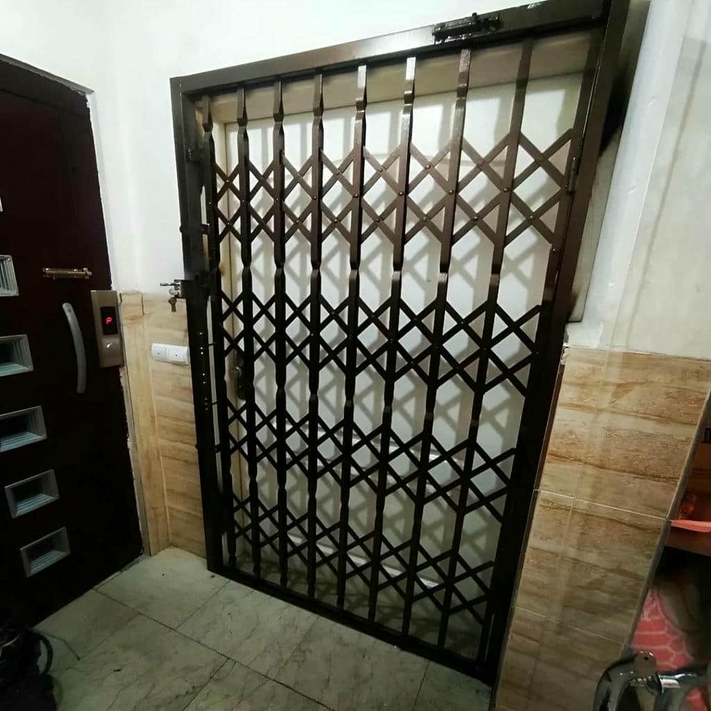 نصب درب آکاردئونی سیستم کشویی در یزد