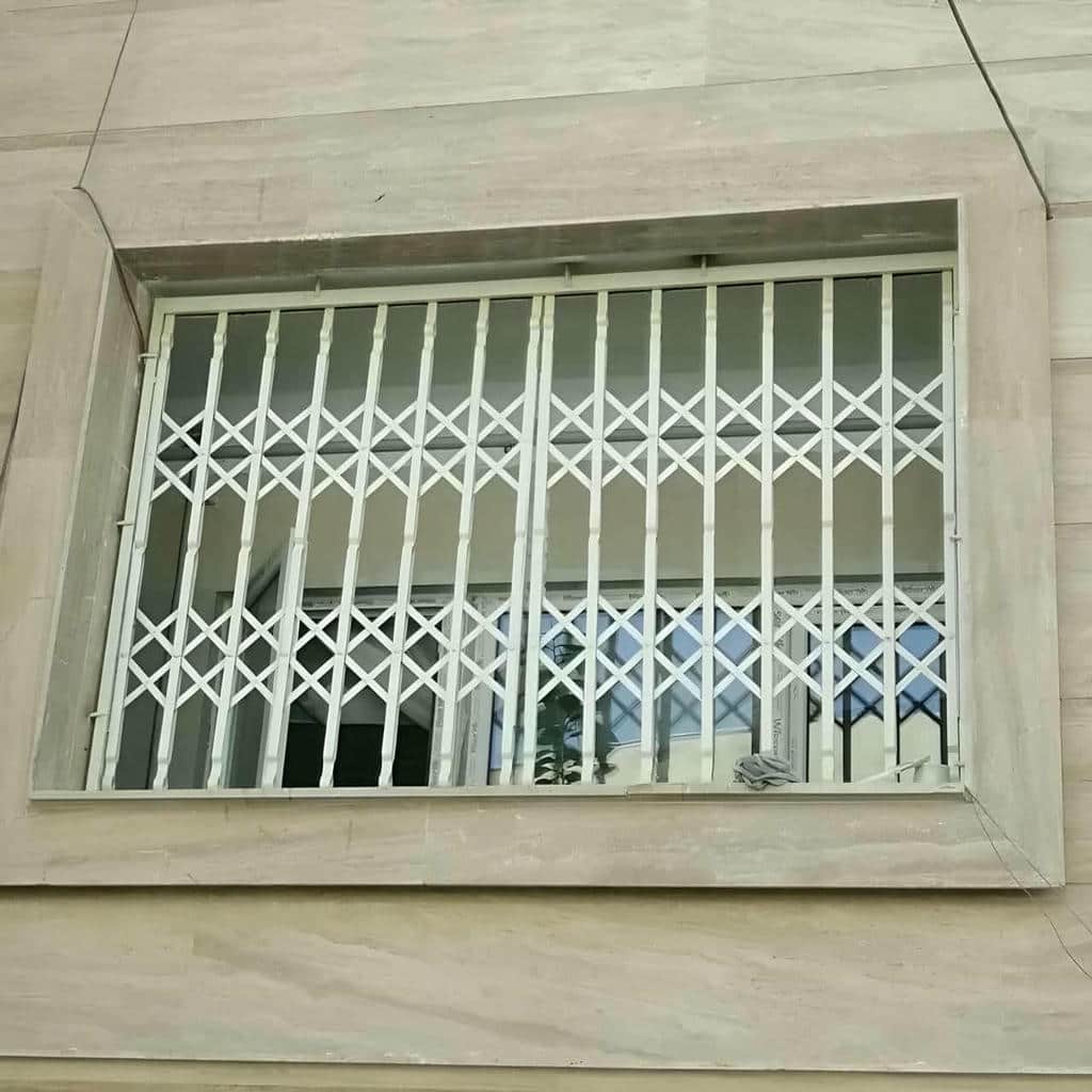 خرید درب آکاردئونی یراق استاندارد در قم