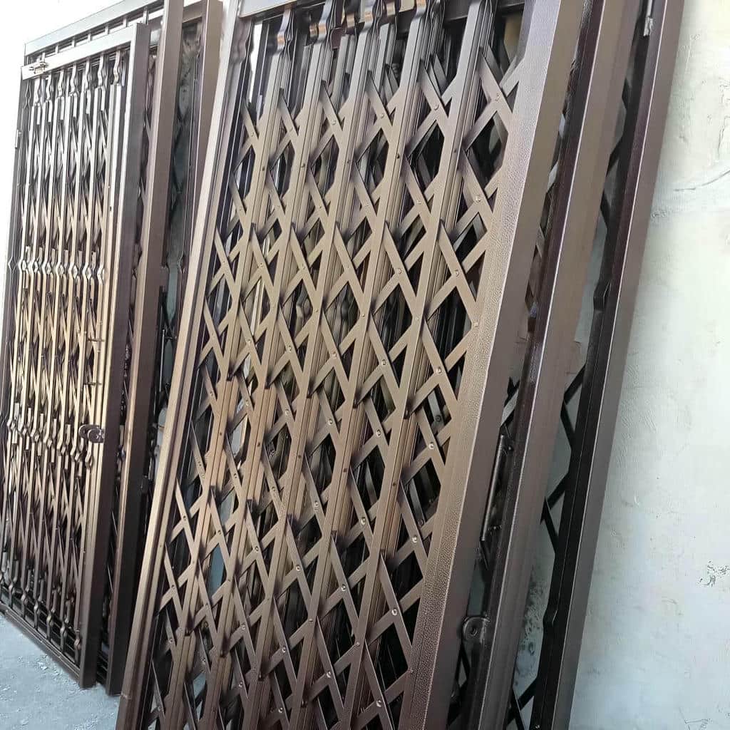 فروش درب آکاردئونی مسکونی در بومهن