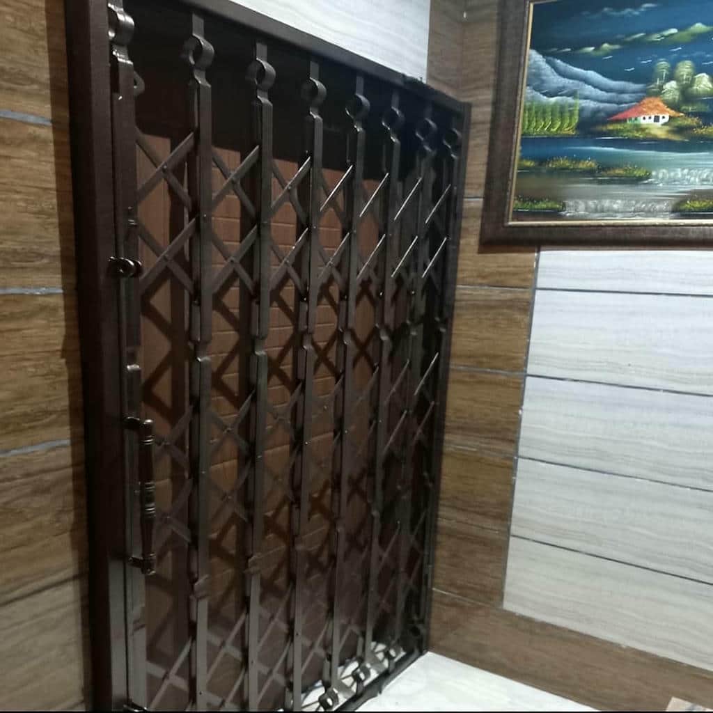 خرید درب آکاردئونی قفل ضدبرش در کرج