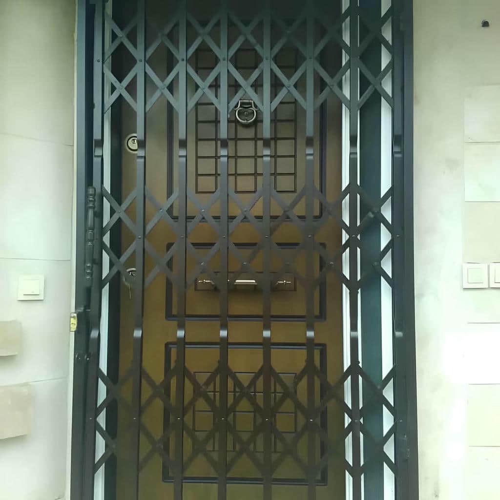 قیمت درب آکاردئونی یراق استاندارد در مشهد