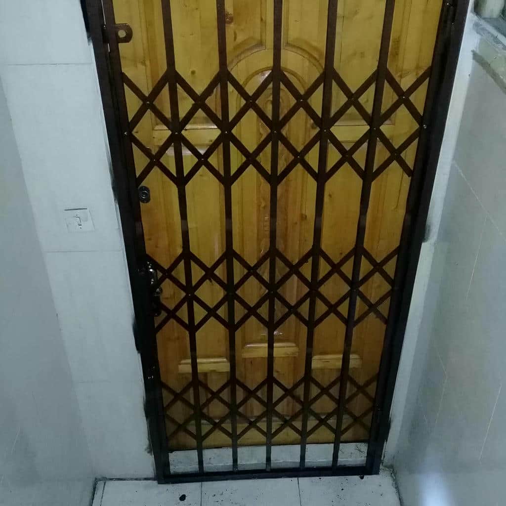 نصب درب آکاردئونی سیستم روان در گنبدکاووس