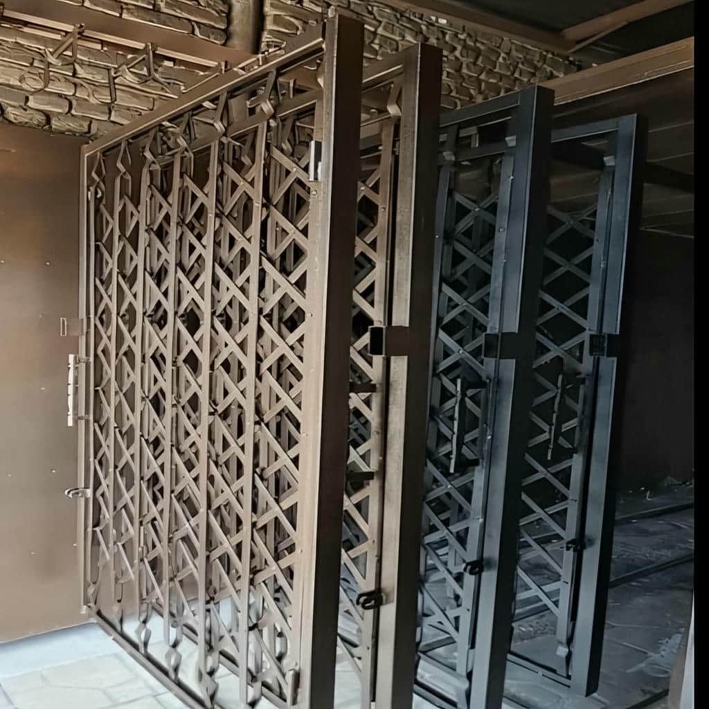 فروش درب آکاردئونی آپارتمانی در بندر لنگه