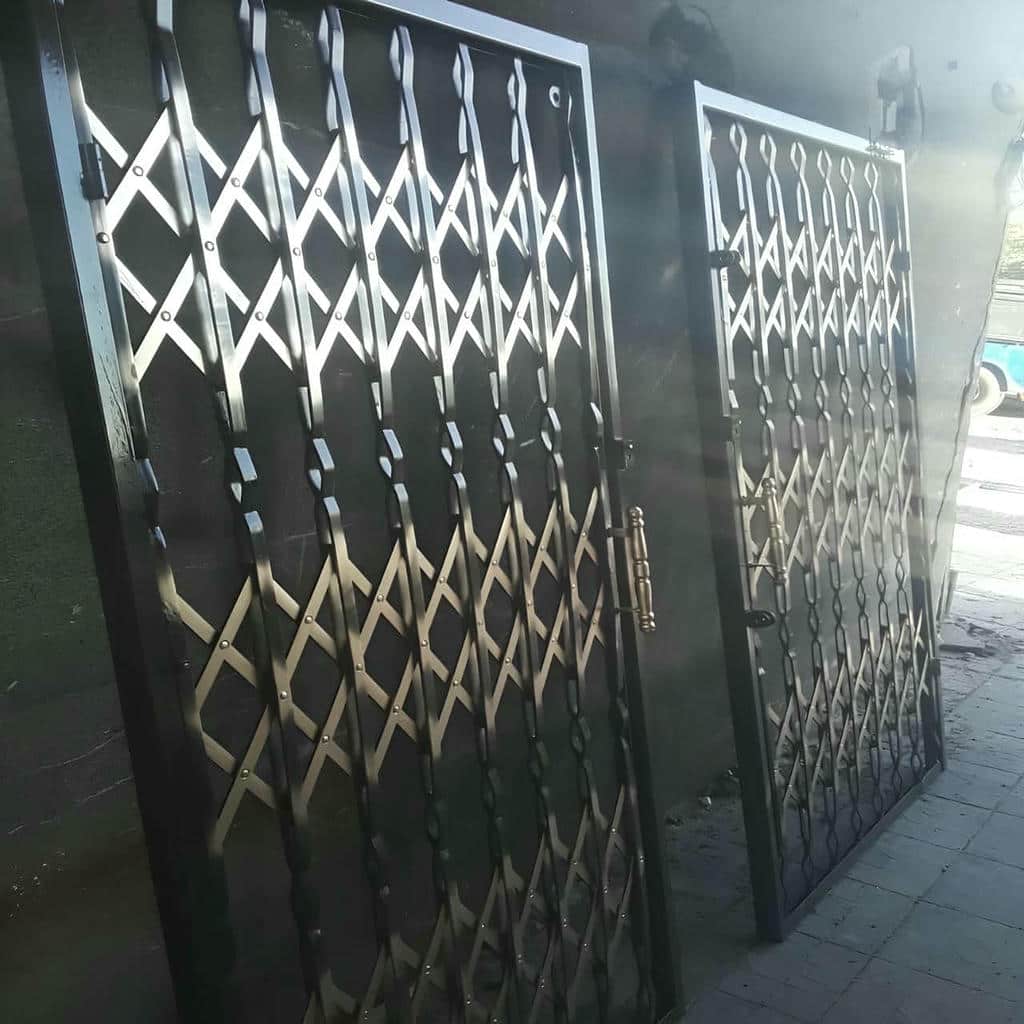 نصب درب آکاردئونی حرکت روان در تهران