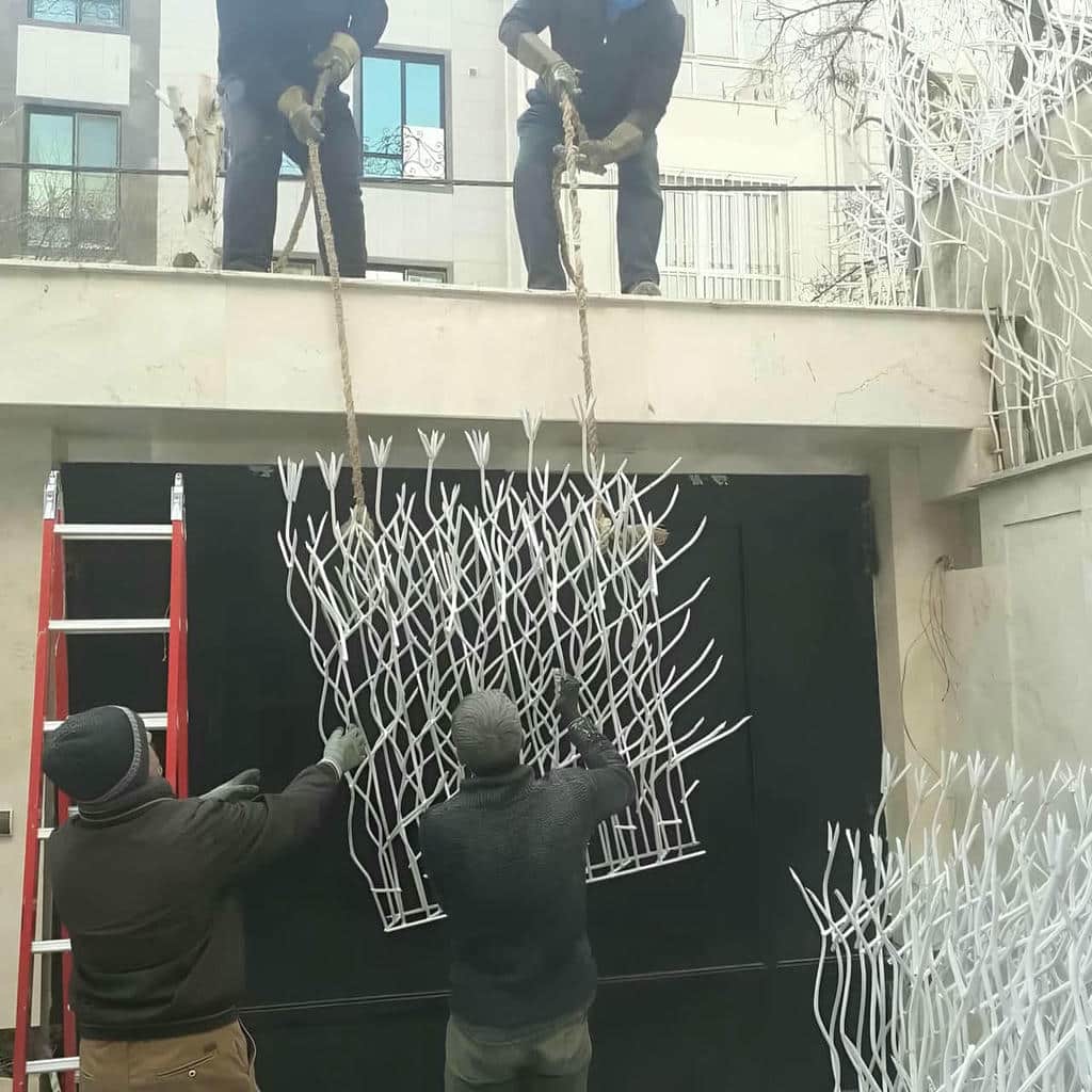 نصب حفاظ شاخ گوزنی میلگرد ضخیم در نسیم شهر