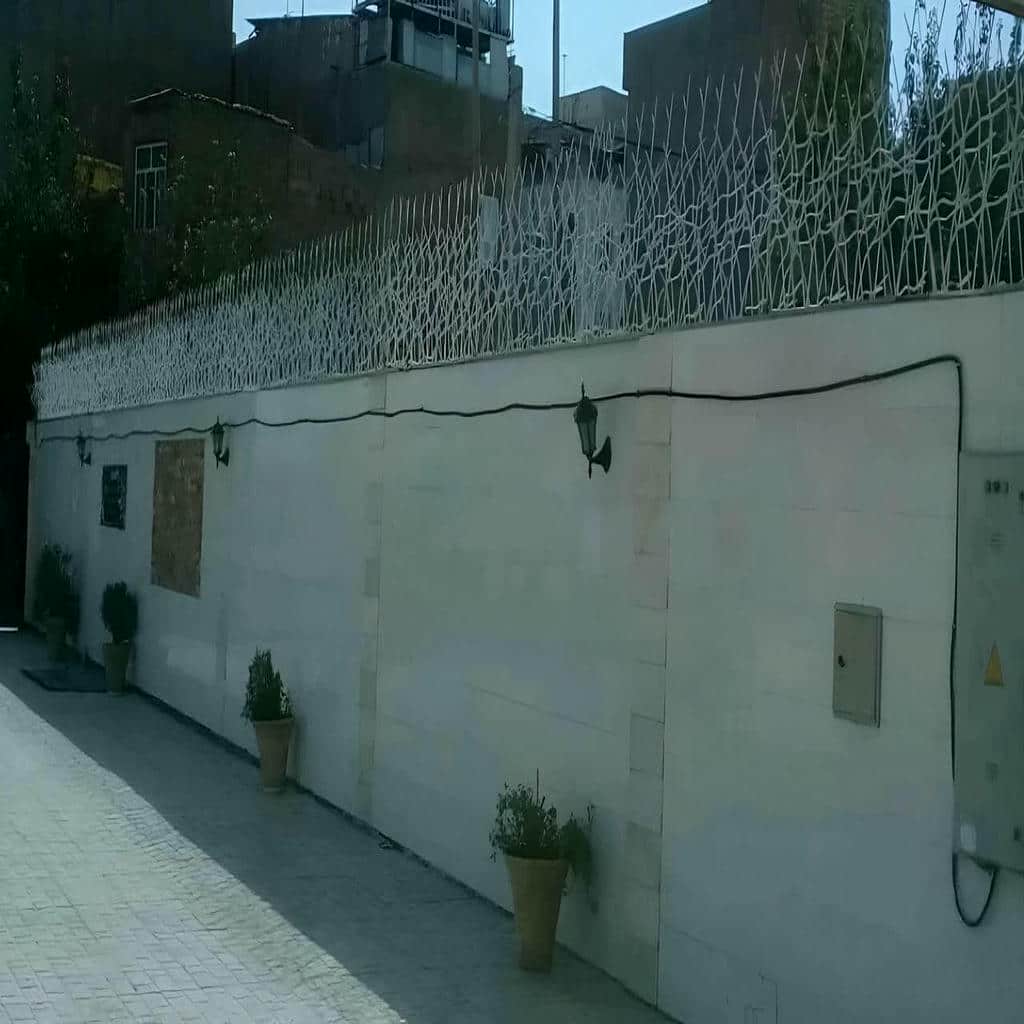 کارخانه حفاظ شاخ گوزنی رنگ کوره ای در استان مازندران