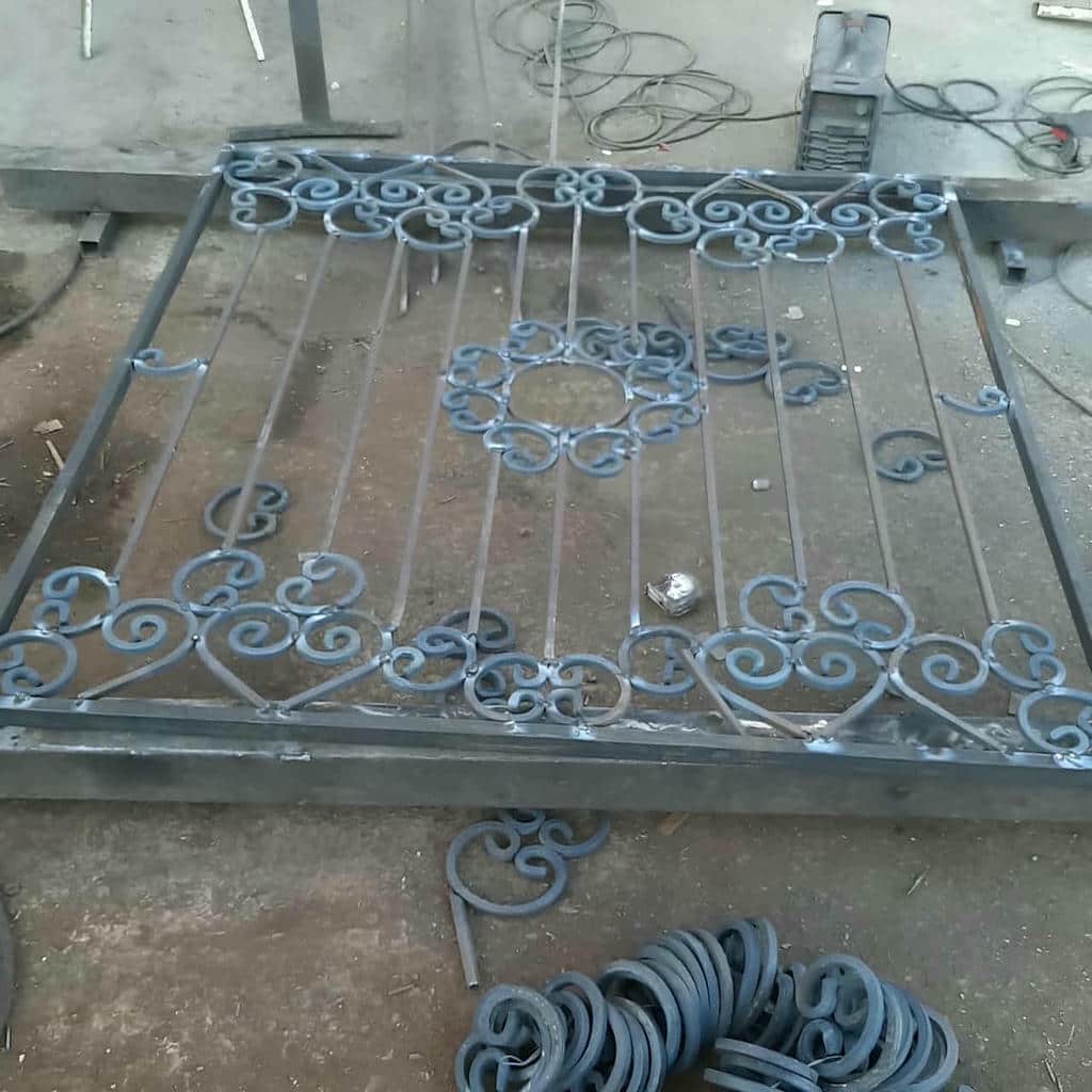 نصب حفاظ پنجره رنگ مقاوم در بابل
