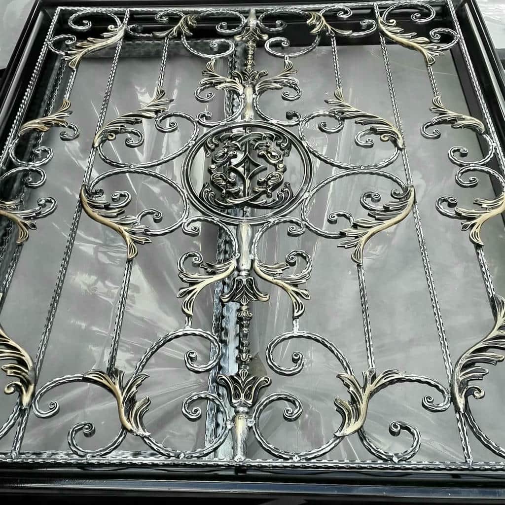 حفاظ پنجره در بندر دیلم
