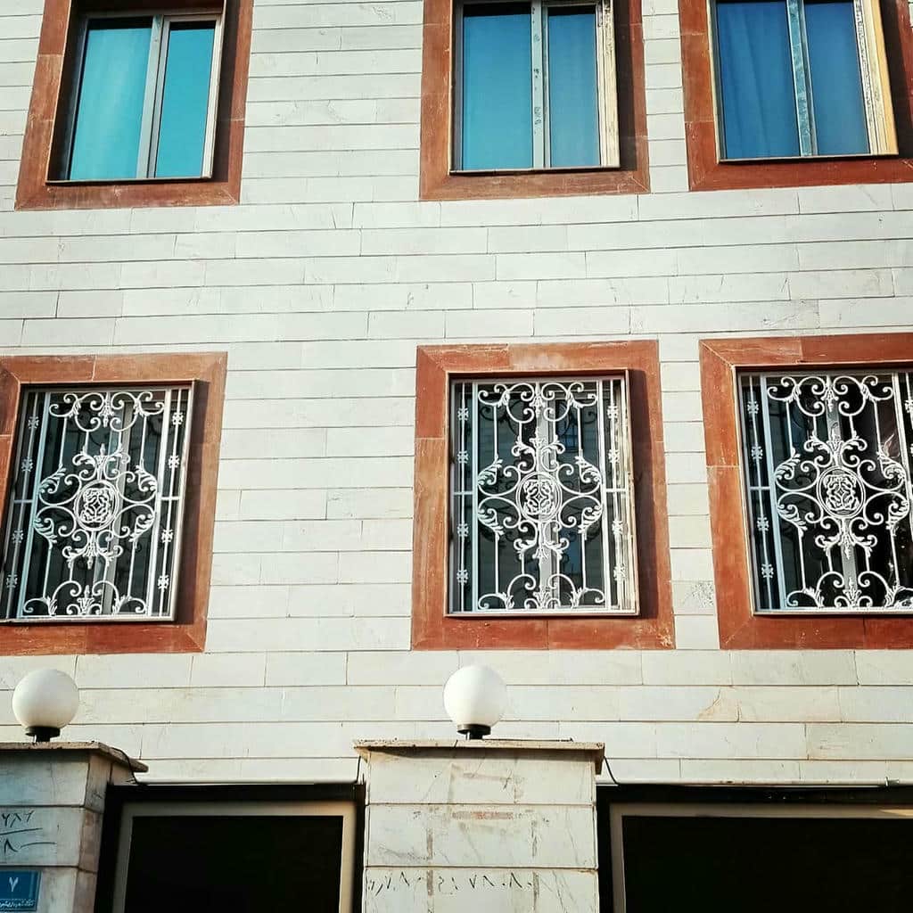 خرید حفاظ پنجره مهار چندنقطه ای در ایرانشهر