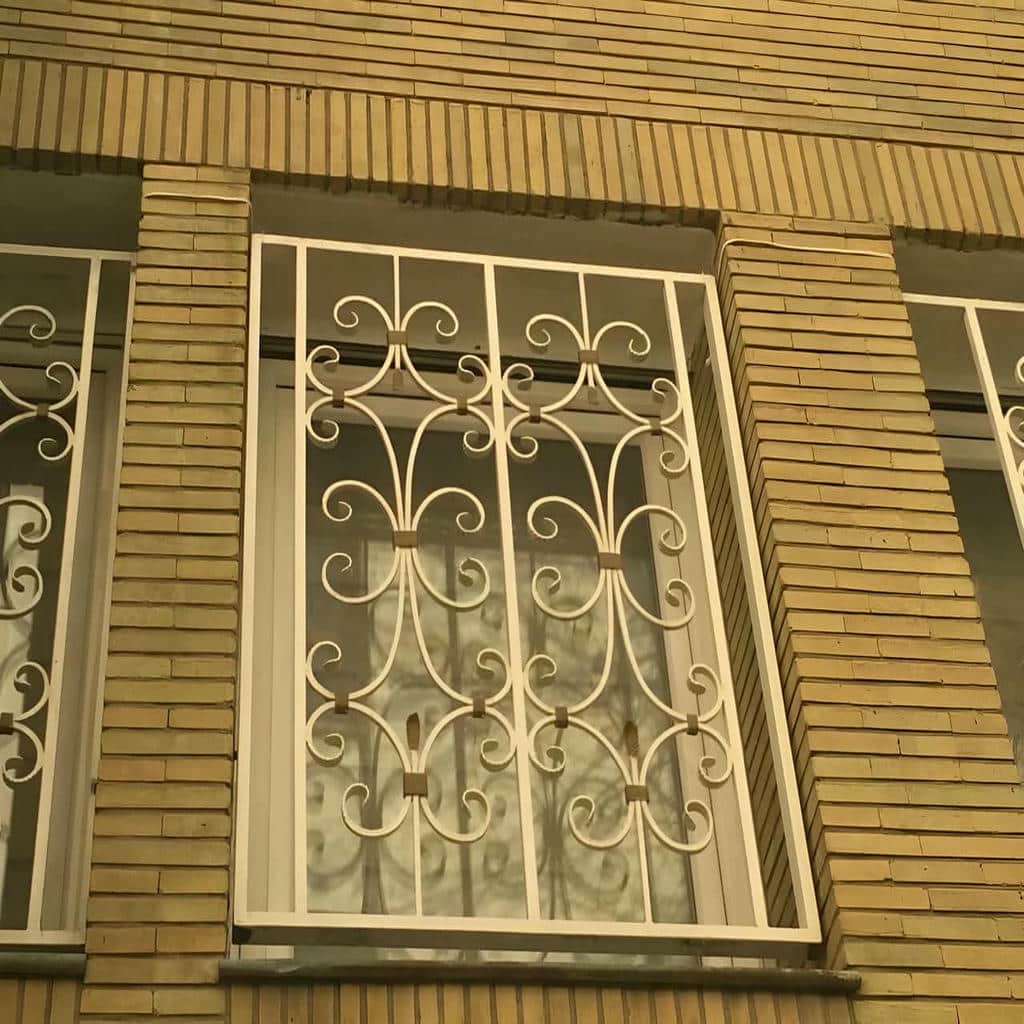 حفاظ پنجره در بندرعباس
