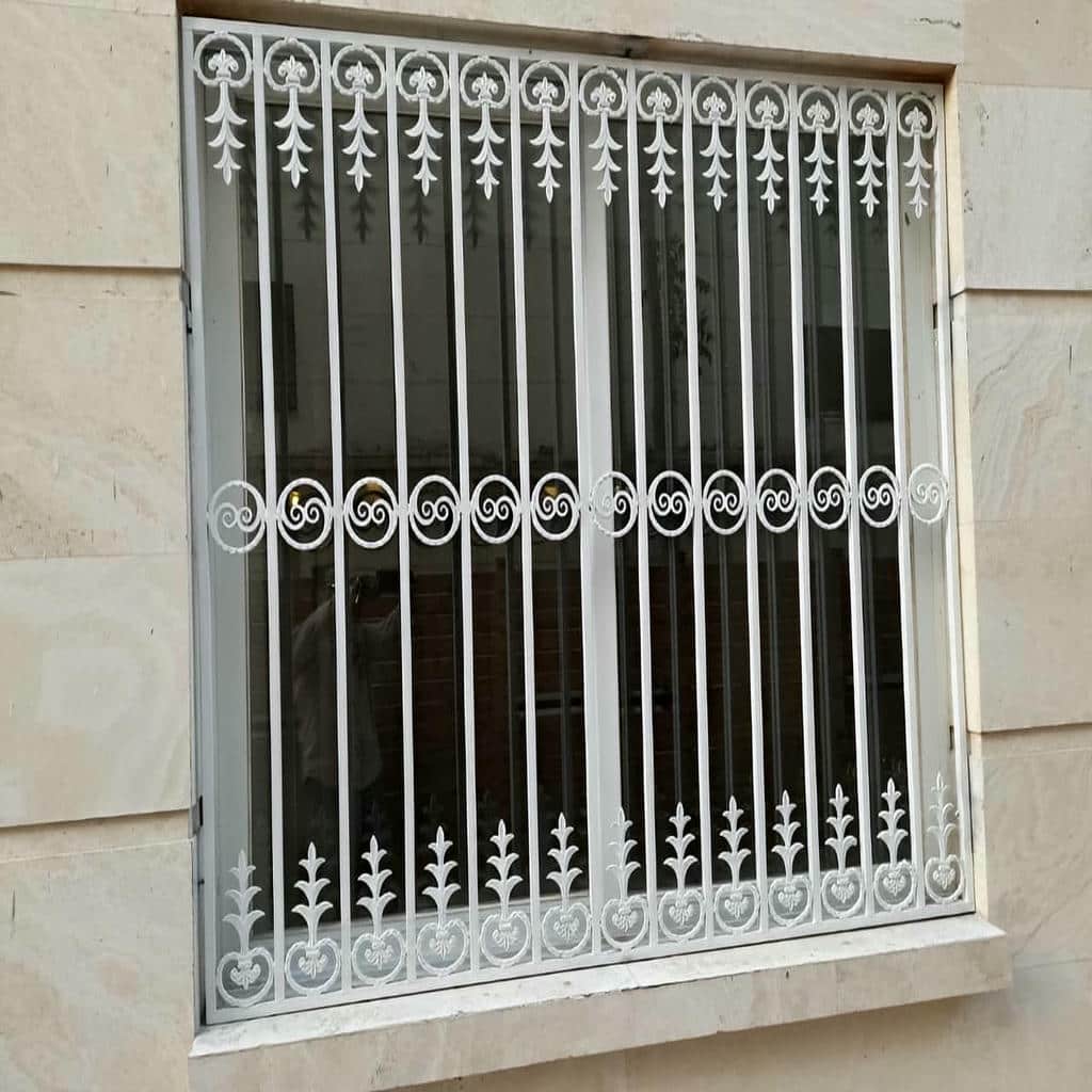 نصب حفاظ پنجره رنگ کوره ای در لواسان