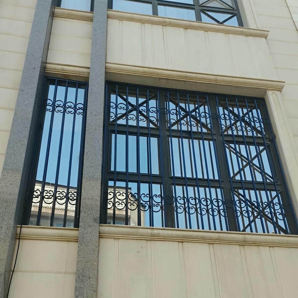 کارخانه حفاظ پنجره خطوط عمودی در قشم