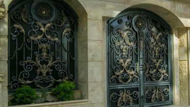 درب حیاط فرفورژه فلزی در بندر لنگه