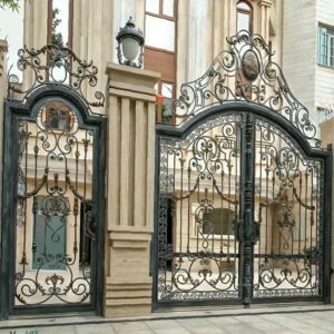 درب حیاط فرفورژه فلزی در چابهار