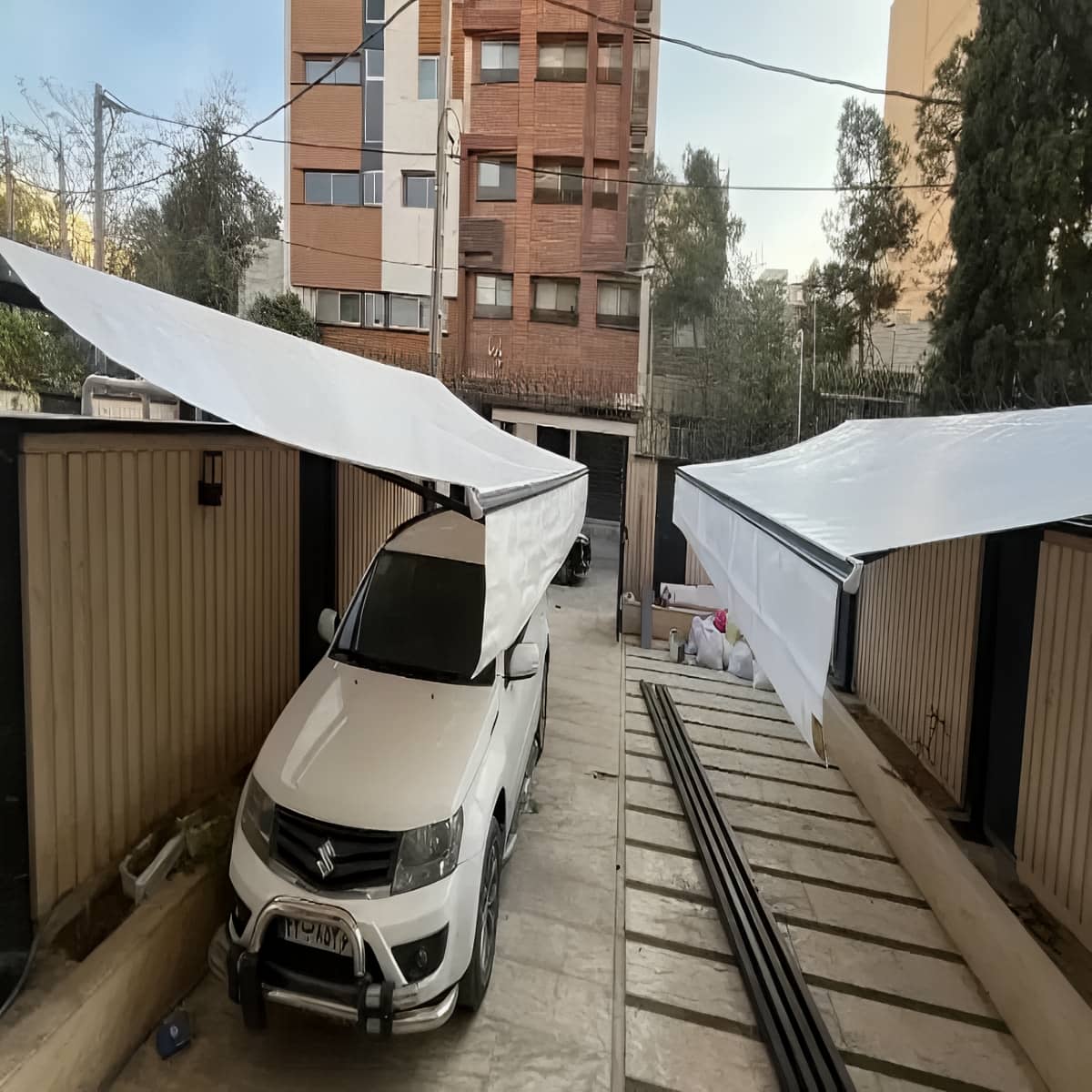 سایبان برقی روف گاردن با تنظیم زاویه سایه