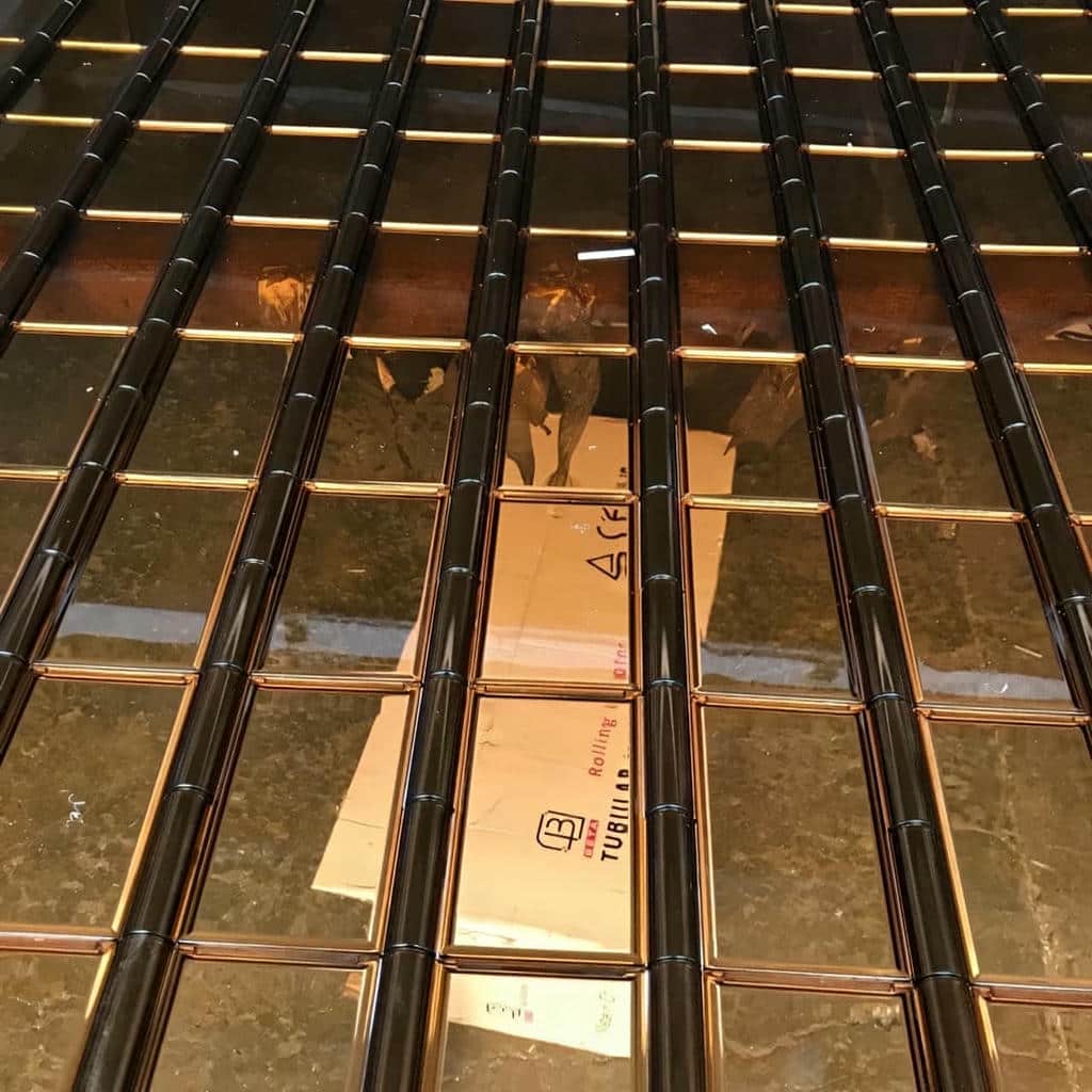 کرکره برقی ویترین فروشگاه با موتور مناسب دهانه