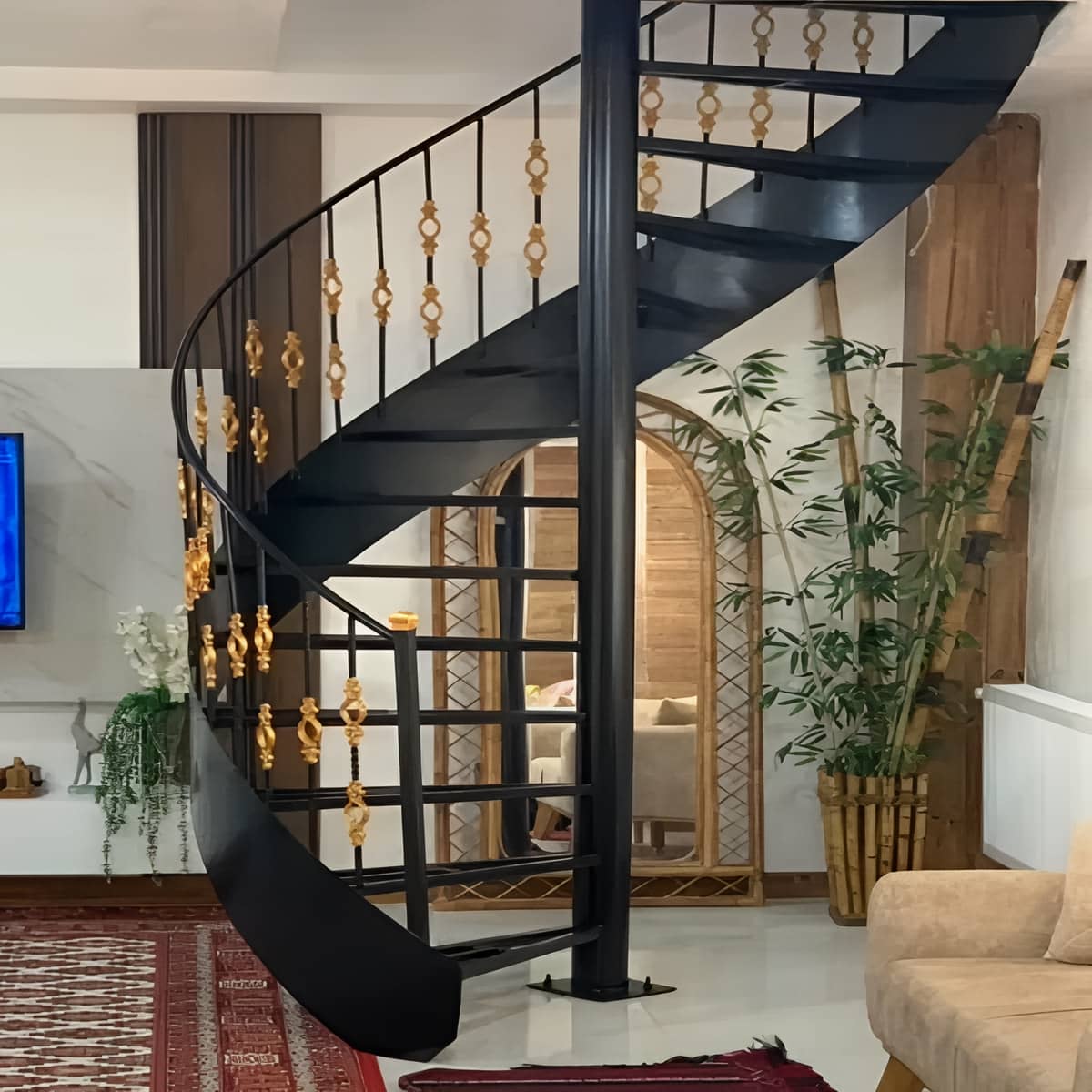 پله بیرونی آهنی با ورق آجدار