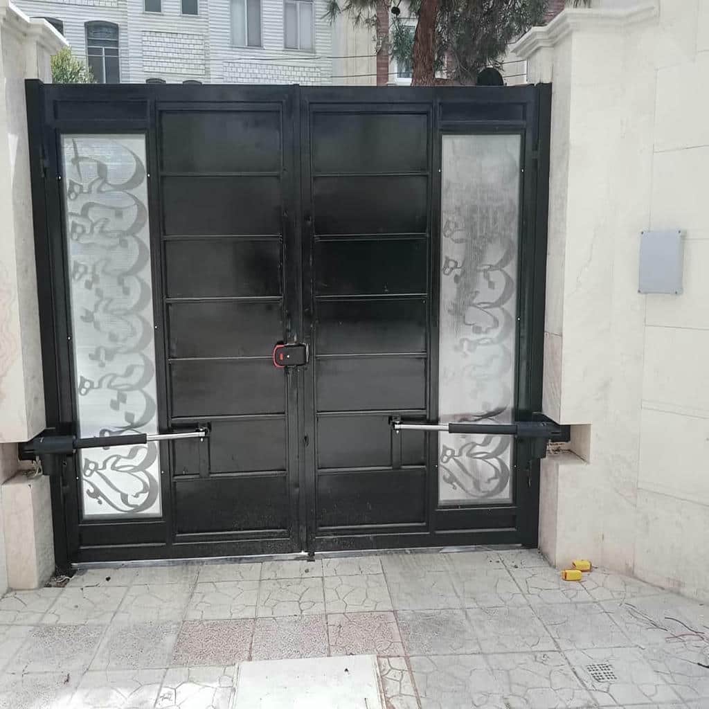 تعمیر جک درب پارکینگ در محل با موتور عیب یابی شده